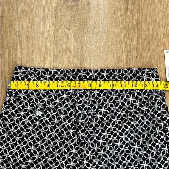 Premise Stylish Black and White Women's stretch cropped Pants - Picture 8 of 9